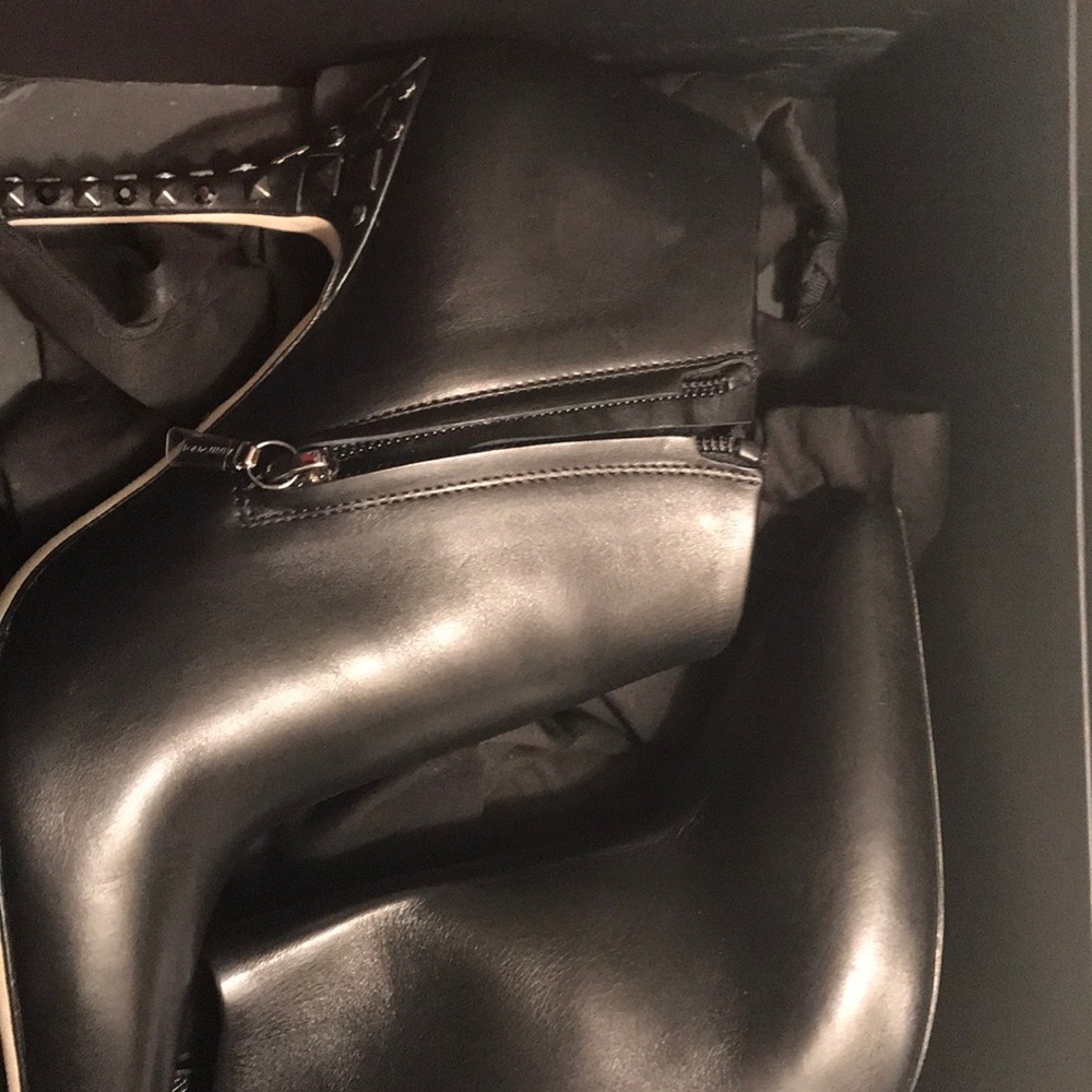 New Dolce & Gabbana black leather belucci boot - Picture 5 of 9